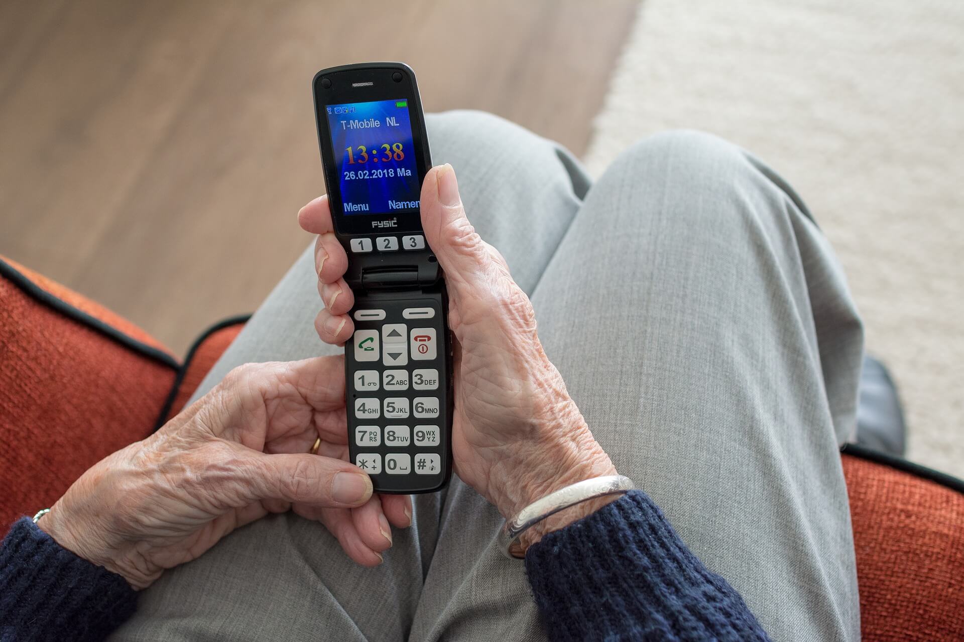 telefon dla seniorów